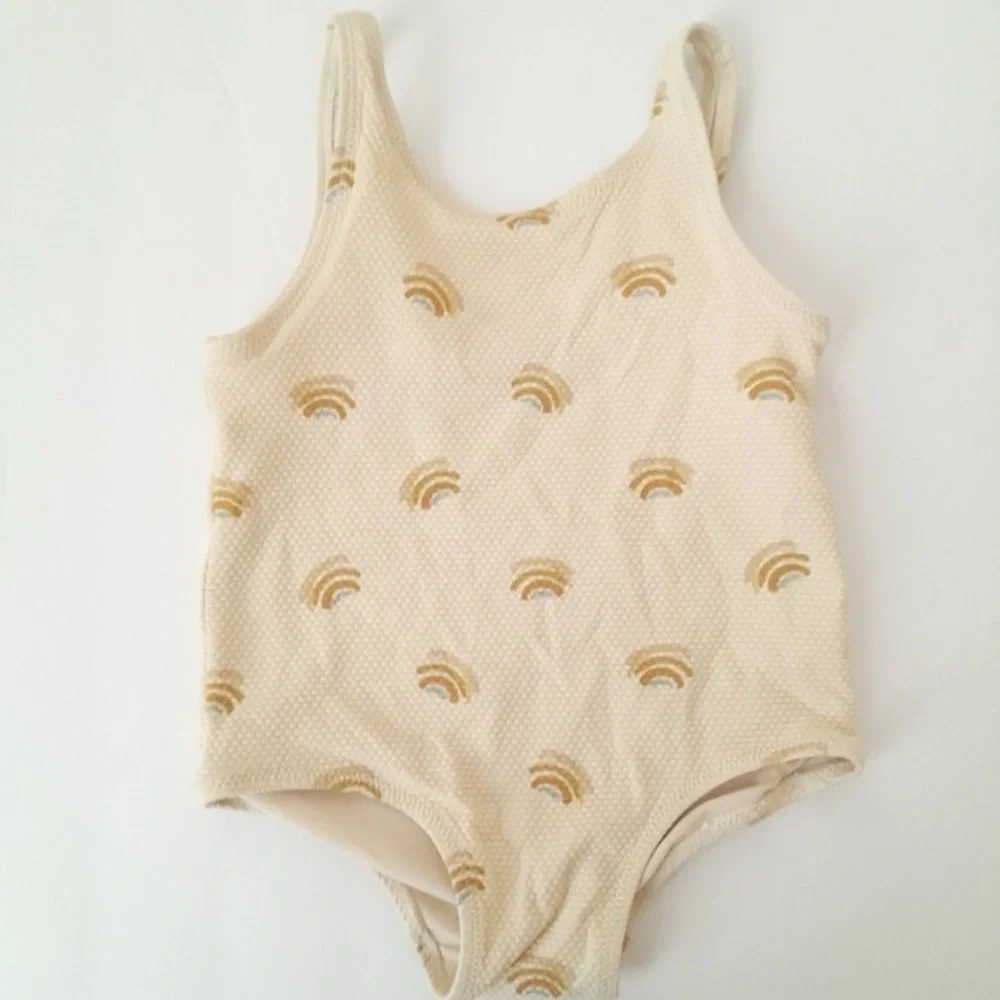New With Tags One Piece H&M Kid’s Beige Rainbow SwimSuit Size 12-18M Preppy